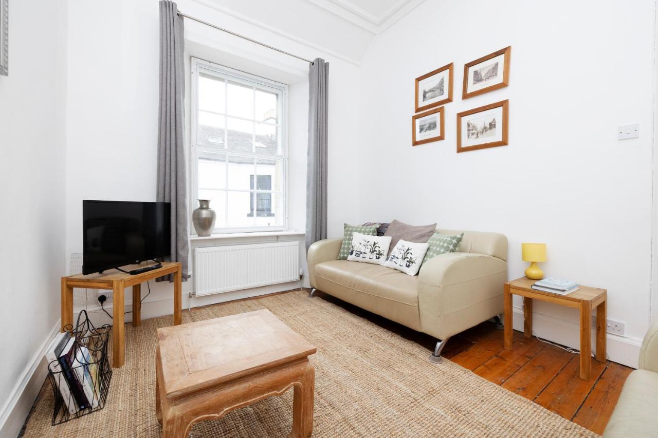 Апартаменты Joivy Cosy Flat In The Heart Of Эдинбург Экстерьер фото