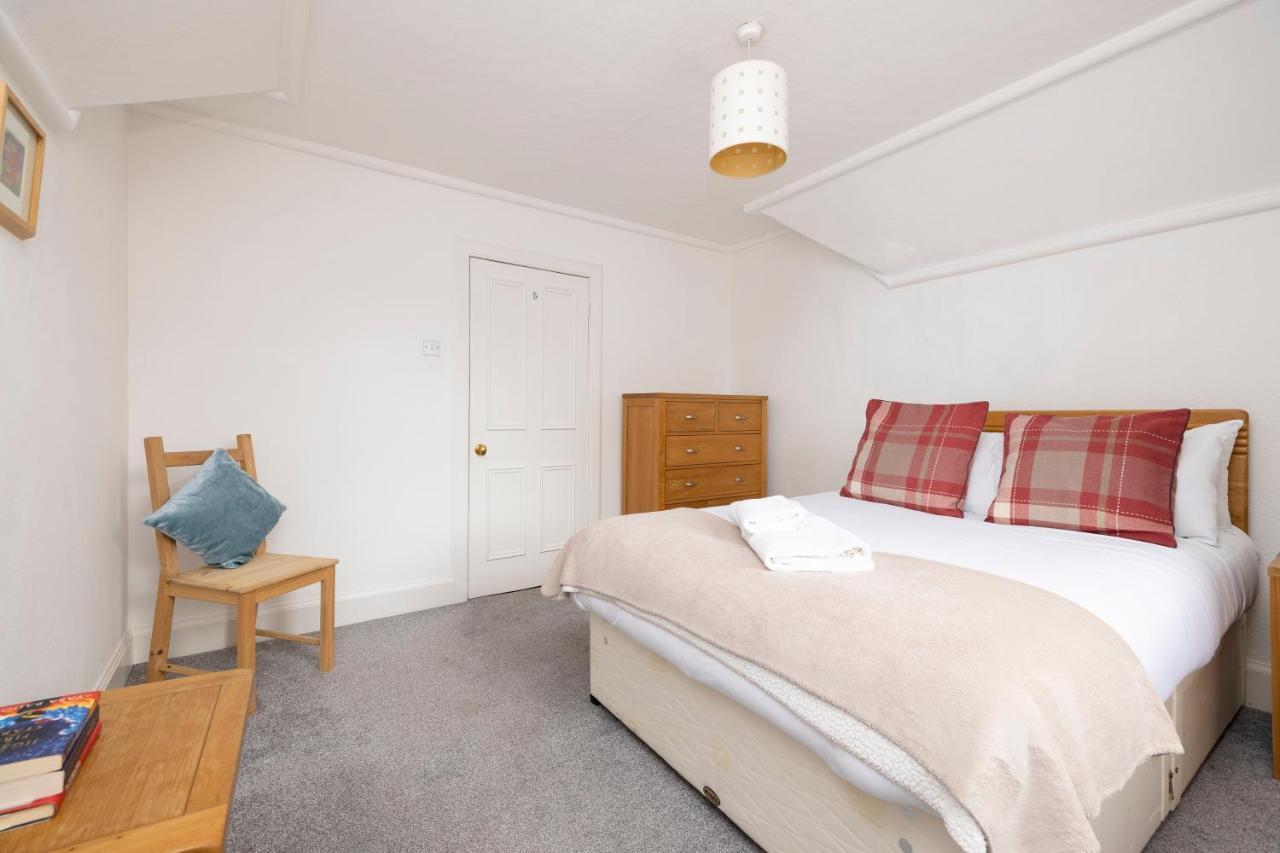Апартаменты Joivy Cosy Flat In The Heart Of Эдинбург Экстерьер фото