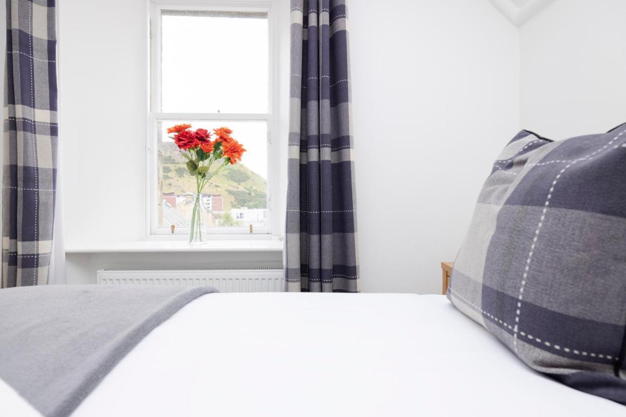 Апартаменты Joivy Cosy Flat In The Heart Of Эдинбург Экстерьер фото